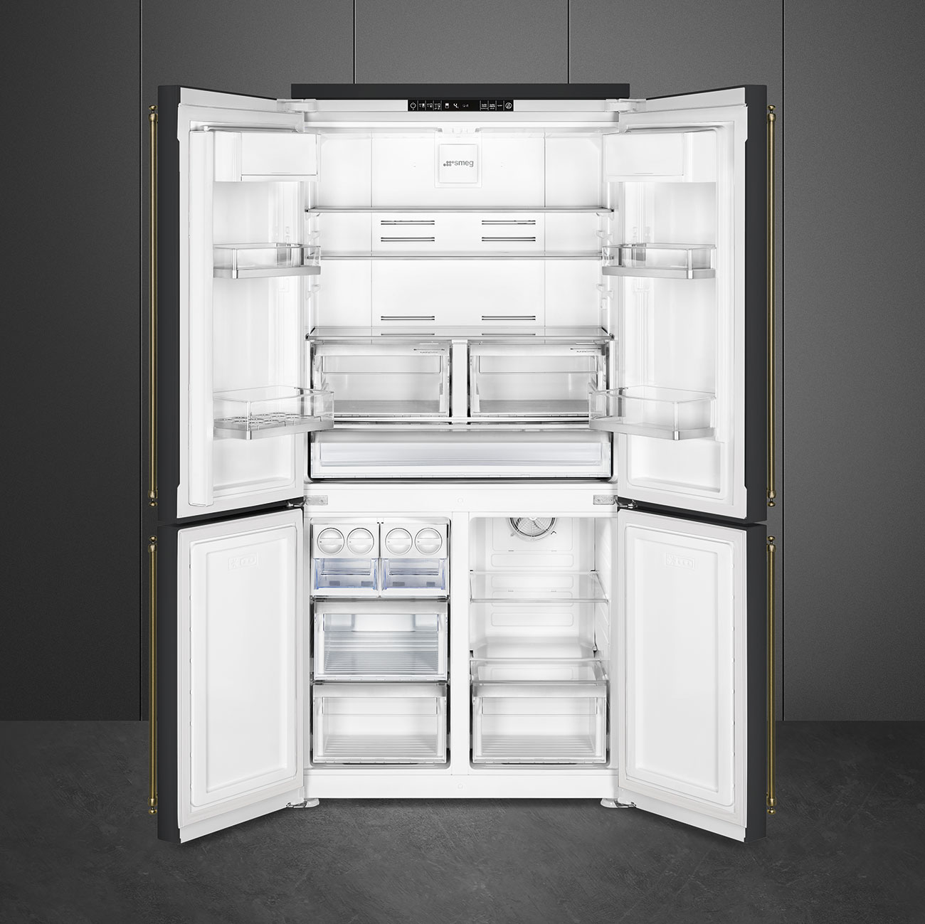 SMEG FQ60CAO5 Отдельностоящий 4-х дверный холодильник Side-by-side, No-frost, антрацит, фурнитура латунная
