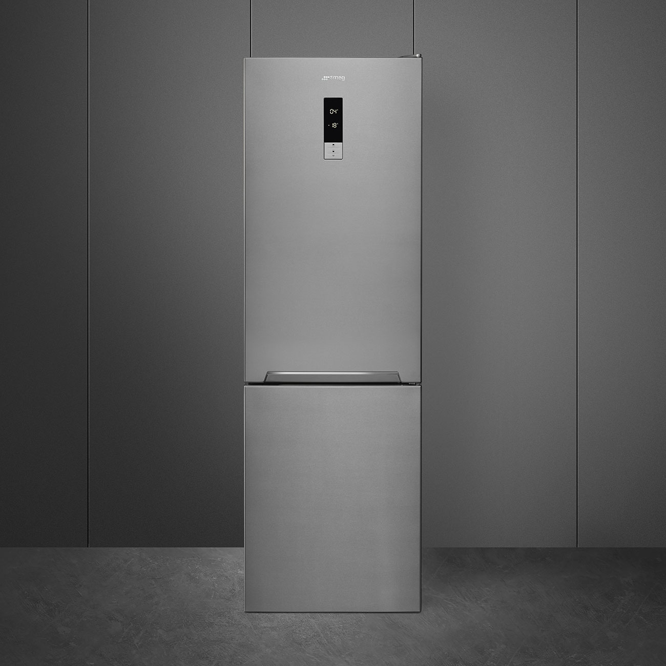 SMEG FC18EN4AX Отдельностоящий холодильник, 60 см, нержавеющая сталь с обработкой против отпечатков пальцев